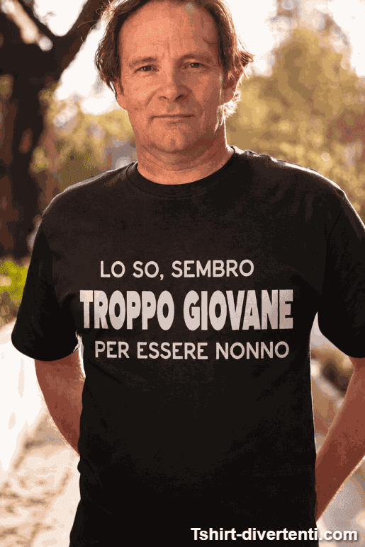 Maglietta divertente troppo giovane per il nonno