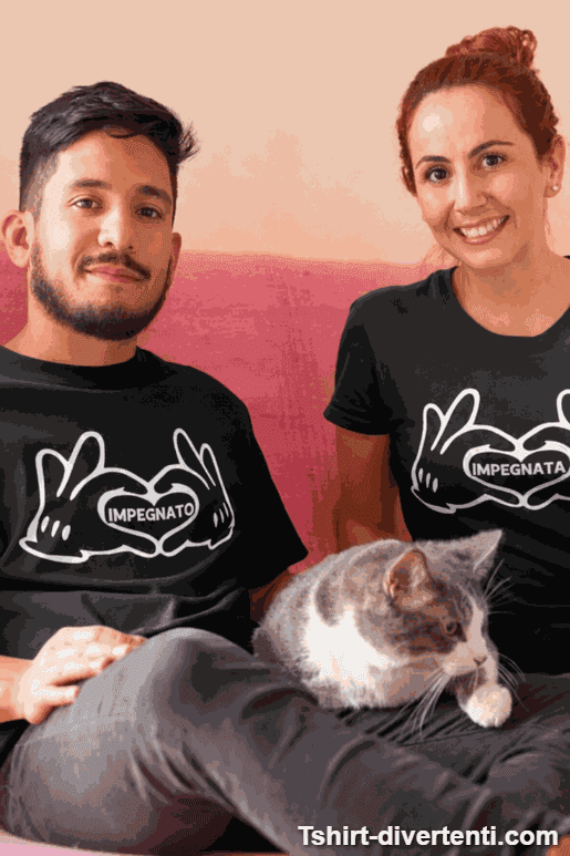 Magliette di coppia Impegnato e impegnata