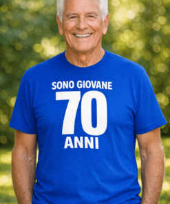 Maglietta divertente SONO GIOVANE 70 ANNI