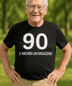 Maglietta divertente 90 anni e ancora ragazzino