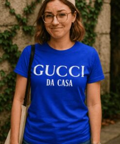 Maglietta divertente Gucci da casa