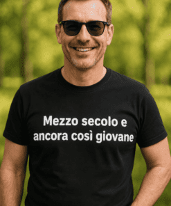 Maglietta divertente mezzo secolo e ancora giovane