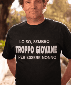 Maglietta divertente troppo giovane per il nonno