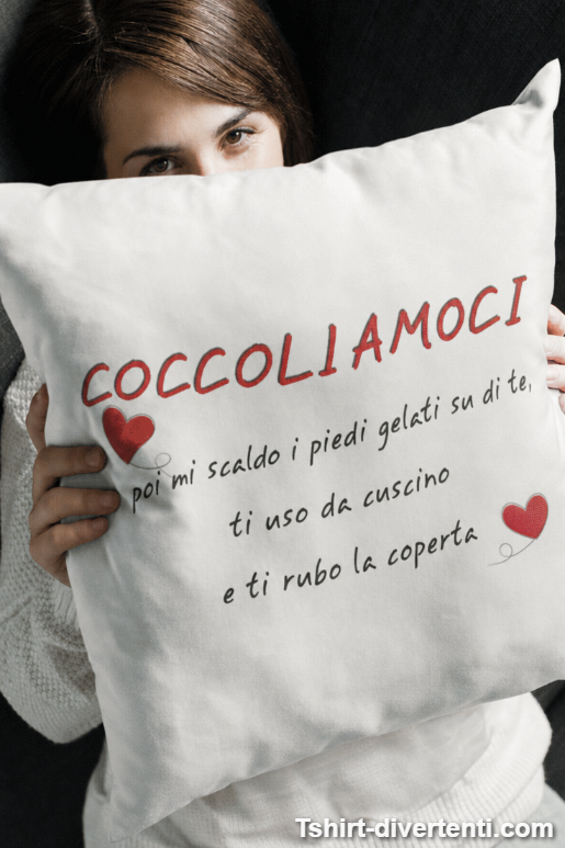 Cuscino divertente coccoliamoci