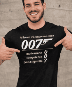 Maglietta divertente agente 007 al lavoro