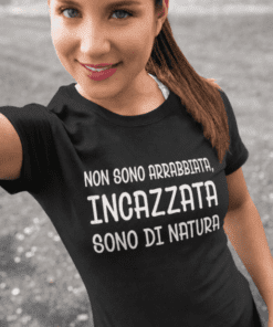 Maglietta divertente incazzata di natura