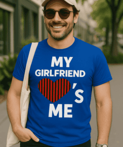 Maglietta divertente my girlfriend loves me