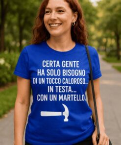 Maglietta divertente tocco caloroso col martello